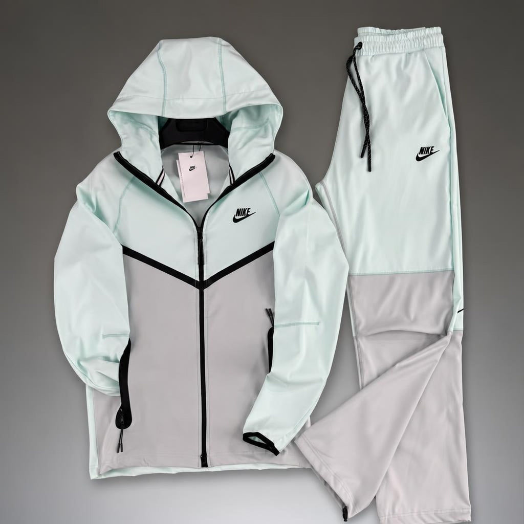Nike Wooven Tech Fleece trening pentru bărbați, gri-mentă. Calitate premium