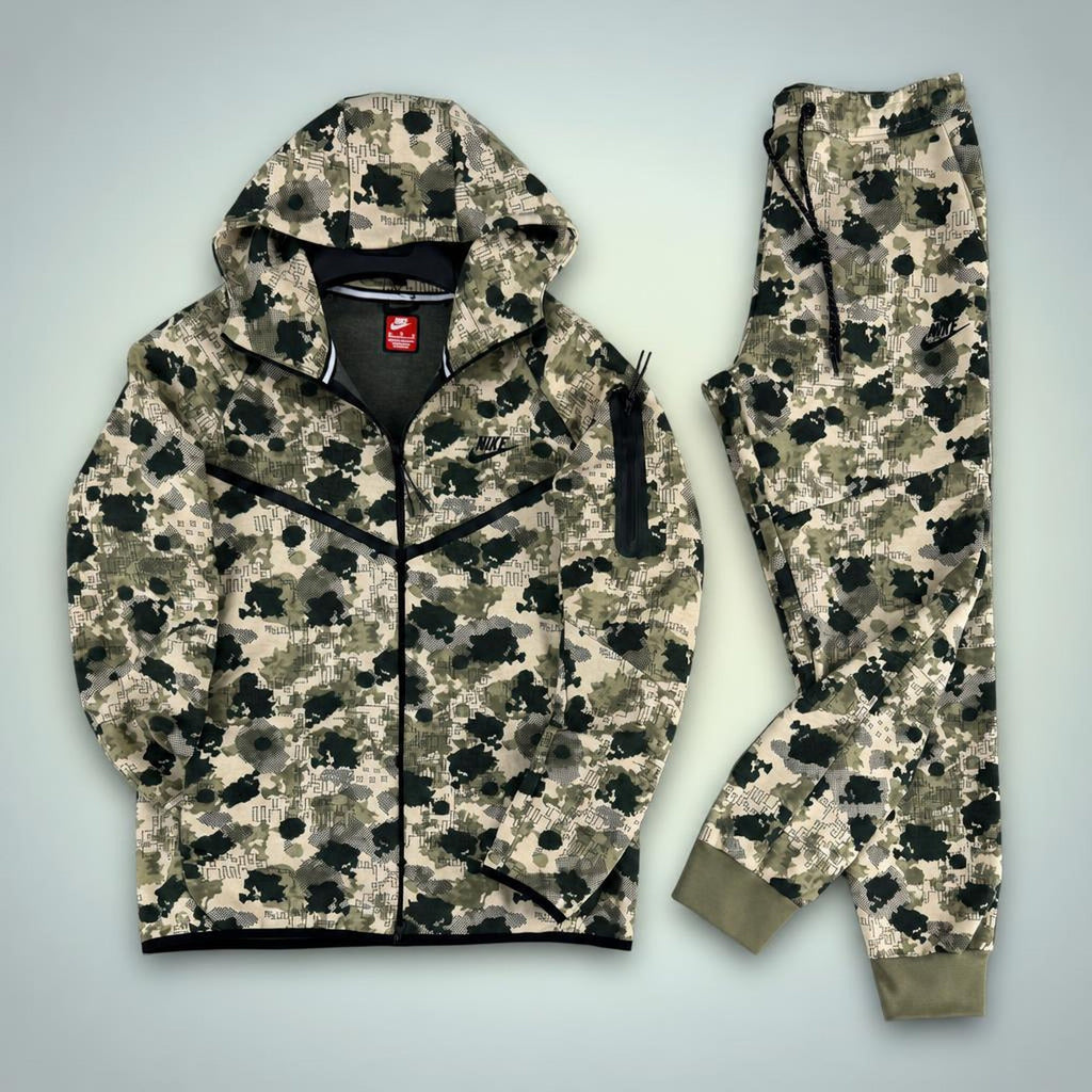 Nike Tech Fleece trening pentru bărbați, Camuflaj. Calitate premium