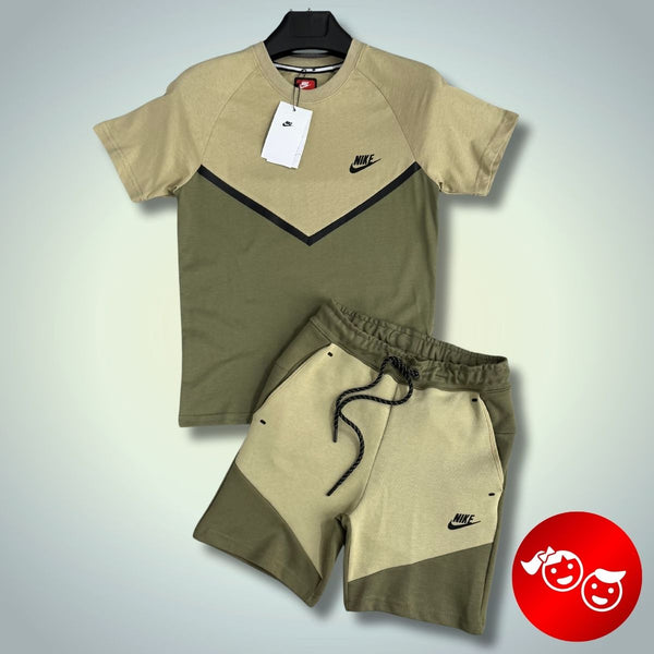 Set cu pantaloni scurți pentru copii Nike Tech Fleece, verde închis - verde măslin. Calitate premium