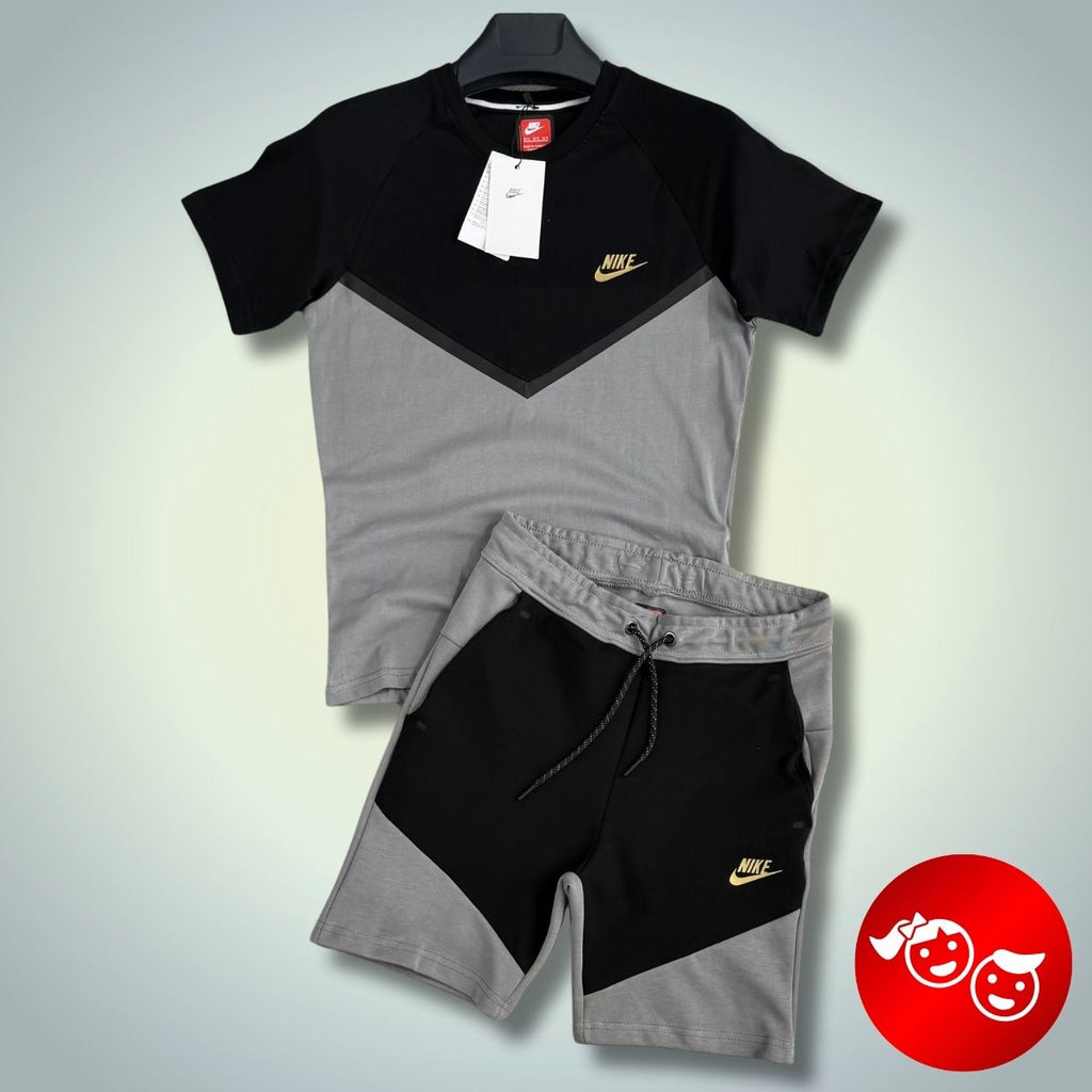 Set cu pantaloni scurți pentru copii Nike Tech Fleece, negru - gri clasic, logo auriu. Calitate premium