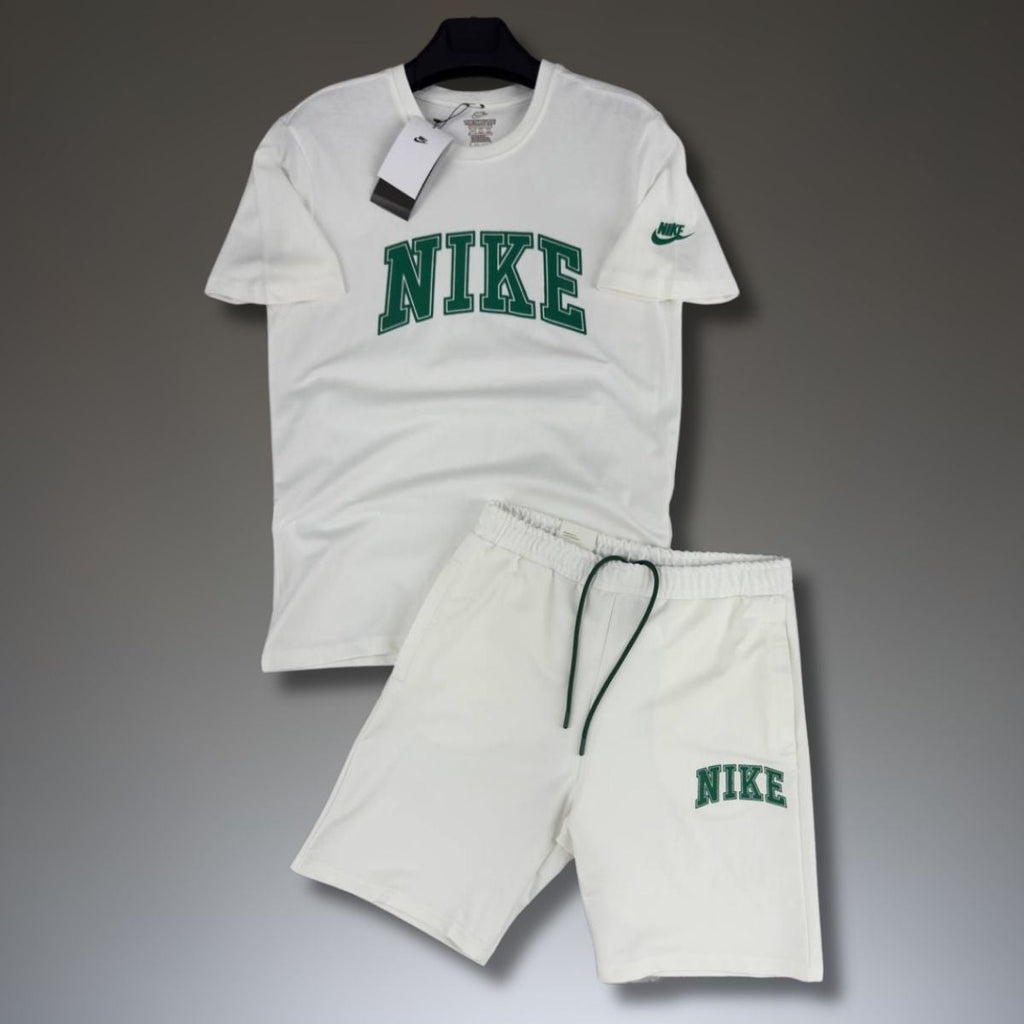 Set cu pantaloni scurți pentru bărbați Nike College, albi. Calitate premium