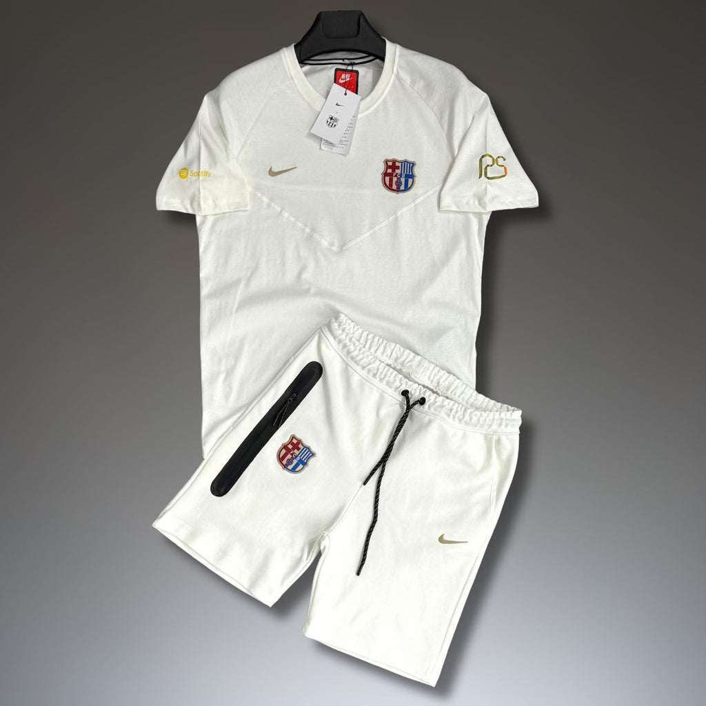 Set cu pantaloni scurți pentru bărbați Nike Barcelona Tech Fleece, alb. Calitate premium
