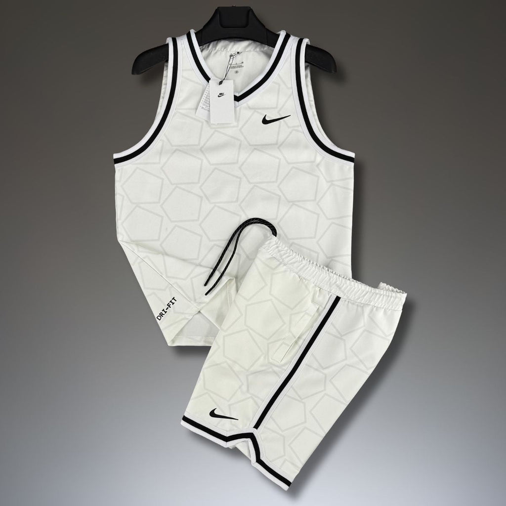 Set cu maiou și pantaloni scurți pentru bărbați Nike, alb. Calitate premium