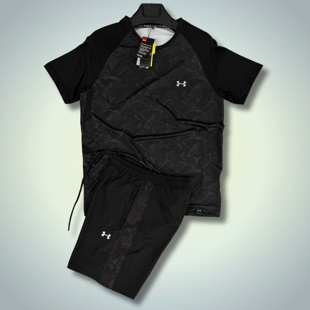 Set cu pantaloni scurți pentru bărbați Under Armour, negru - grafit. Calitate premium