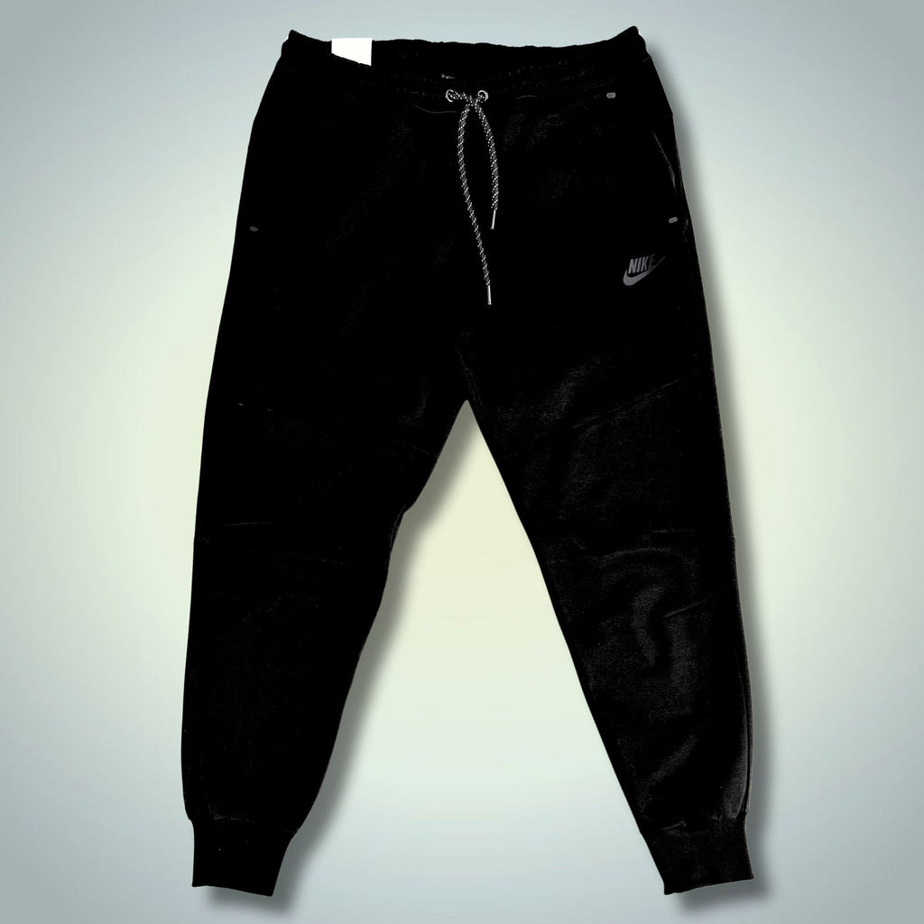 Pantaloni bărbați, negri, Nike Tech Fleece. Calitate premium