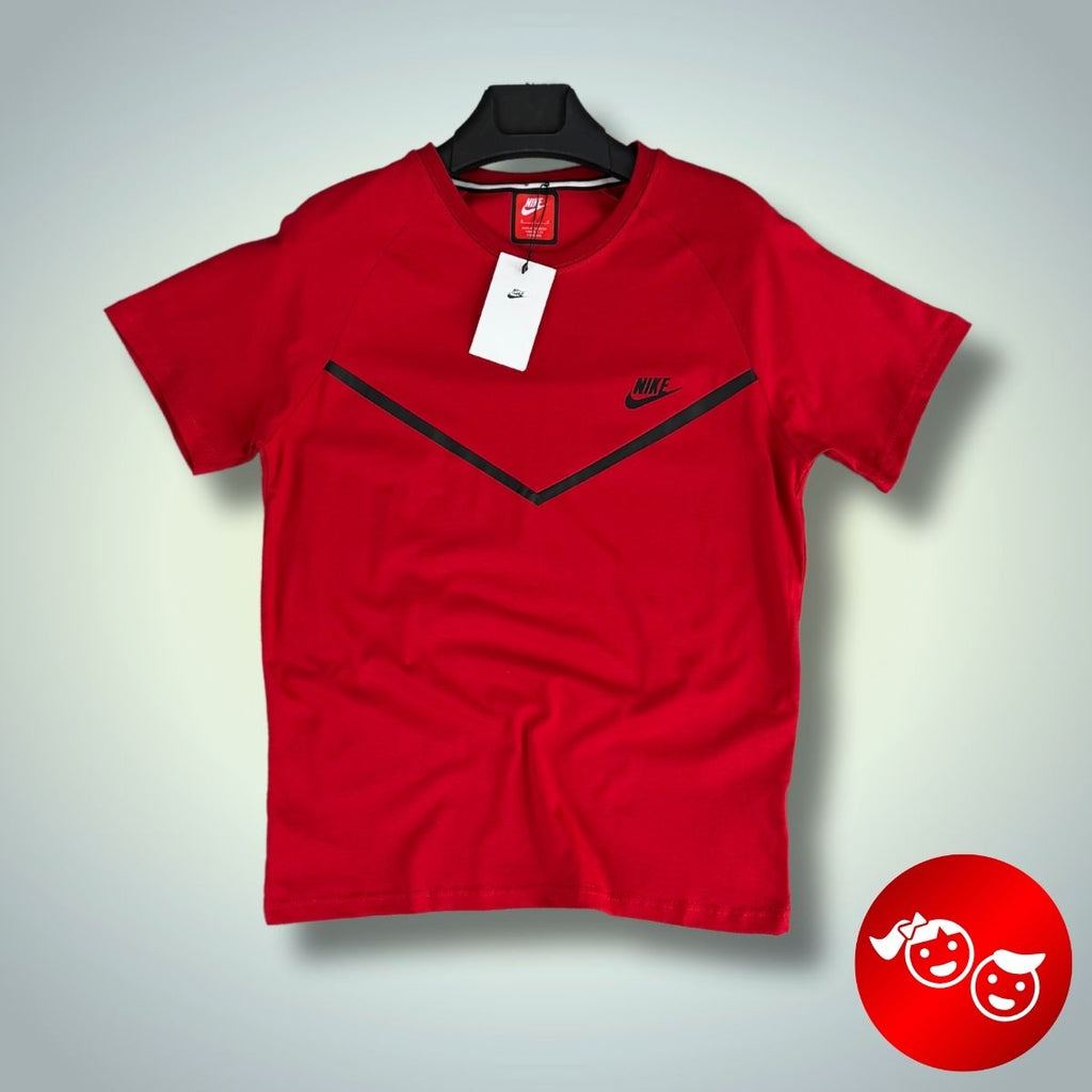 Tricou Nike Tech Fleece roșu pentru copii. Model 2024. Calitate premium