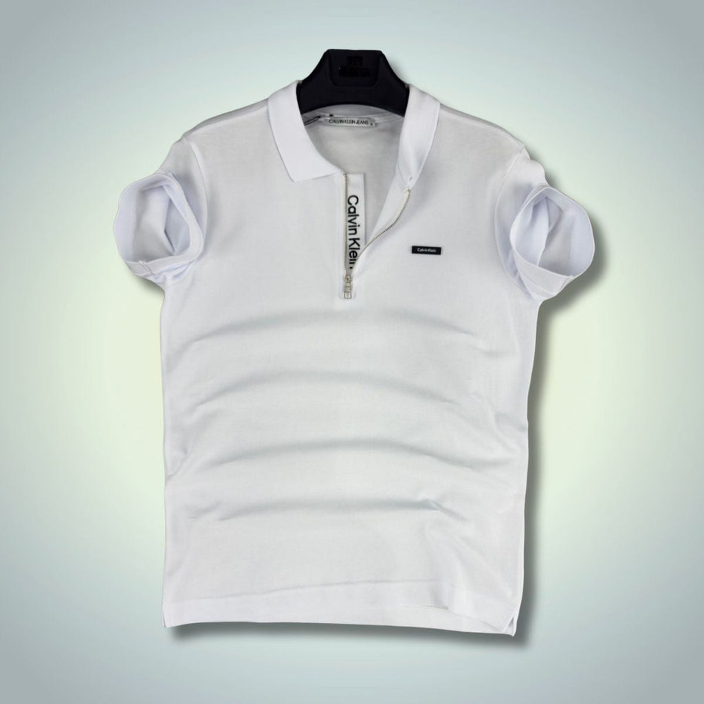 Tricou polo Calvin Klein alb, cu fermoar, pentru bărbați. Calitate premium