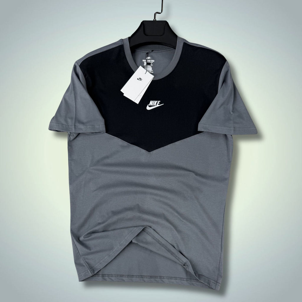Tricou bărbați albastru-închis Nike Tech Fleece. Model 2026. Calitate Premium