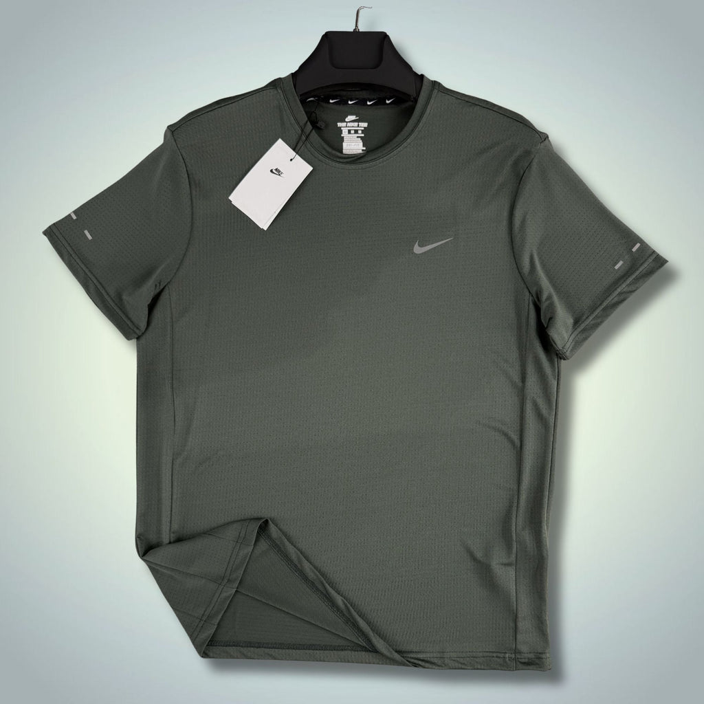 Tricou sport bărbătesc verde Nike. Calitate premium