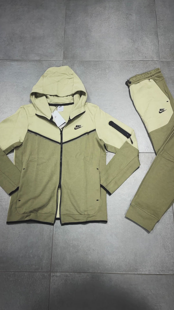 Trening Nike Tech Fleece pentru bărbați, verde măsline și verde deschis. Calitate premium