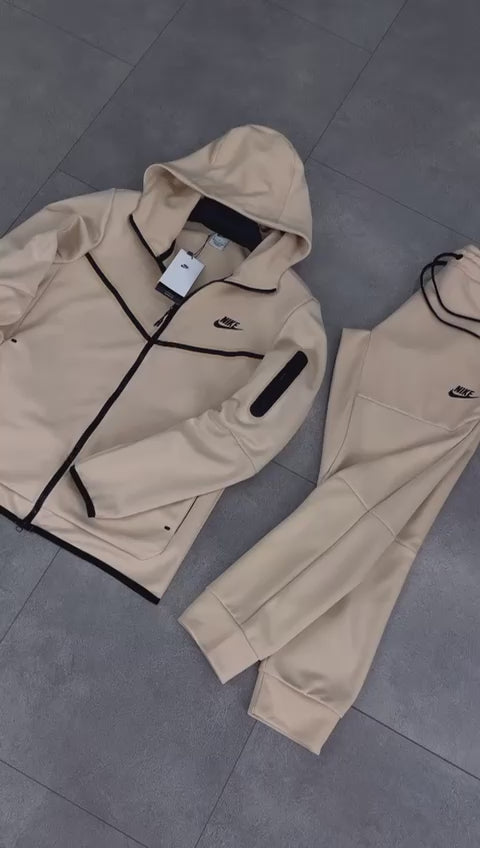 Trening  Nike Tech Fleece pentru barbati, bej. Calitate premium
