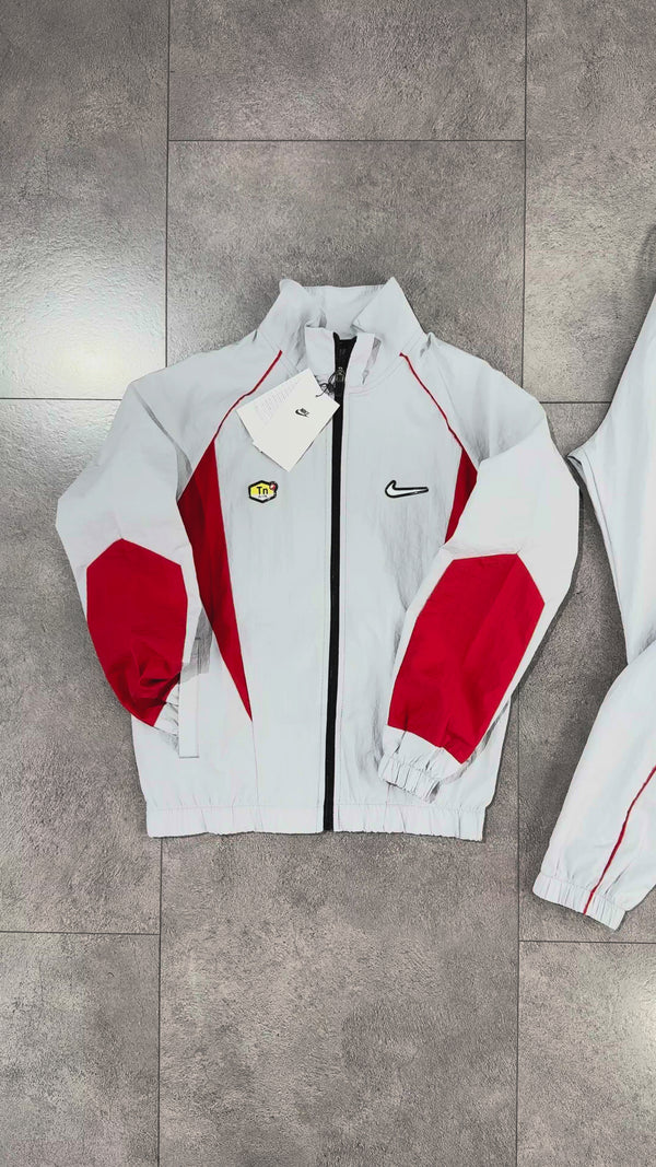 Nike TN trening impermeabil pentru copii, gri deschis - roșu. Calitate premium